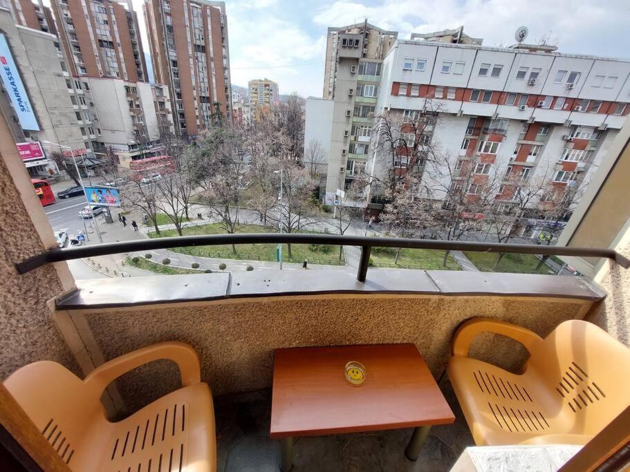 City Center Chic, Urban Apartment Skopje Eksteriør billede